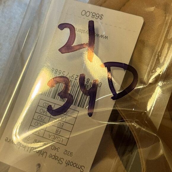 Le Mystère Women's Natural Smooth Shape Unlined Underwire Bra Size 34D NWT - Picture 11 of 12